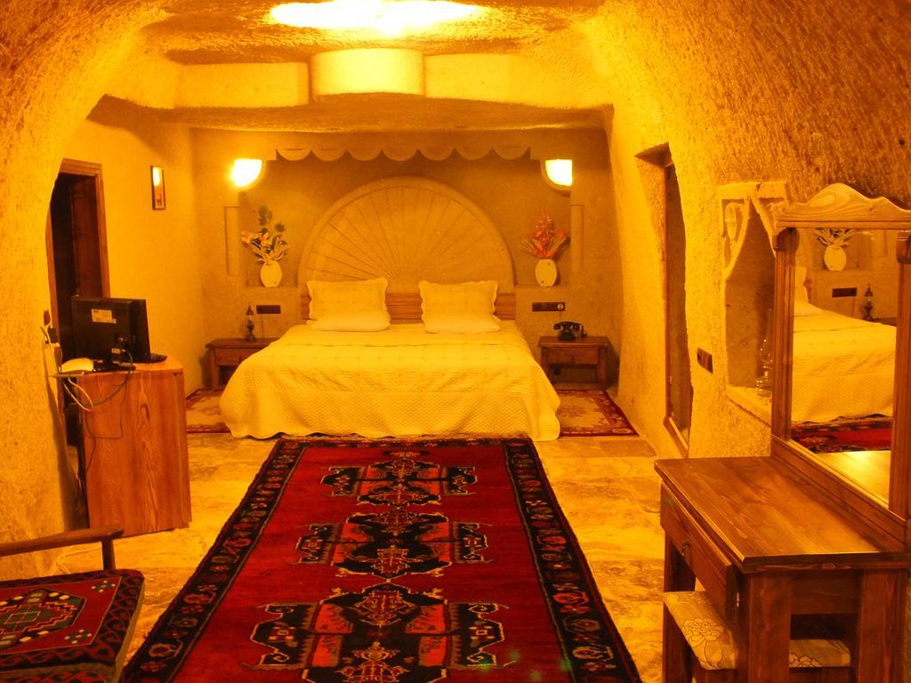 Dilek Tepesi Cave Hotel Ayvali Quarto foto